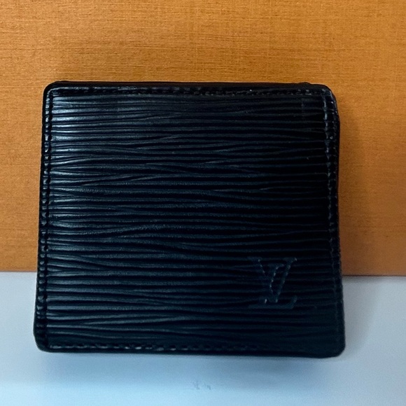 LOUIS VUITTON Vintage 2001 Compact Wallet black epi - Picture 2 of 8